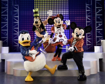 DisneyLive2