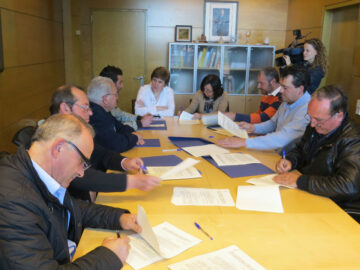 2015_04_07 consejera firma convenios razas autoctonas