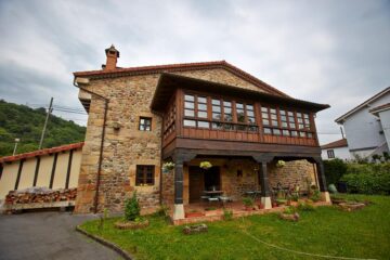 1977-Posada Ochohermanas - Arenas De Iguña-Cantabria