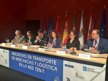 2016_05_16 consejera jornada infraestructuras en Leon