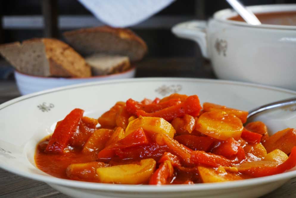 Lomo De Cerdo A La Plancha Con Patatas Cocida