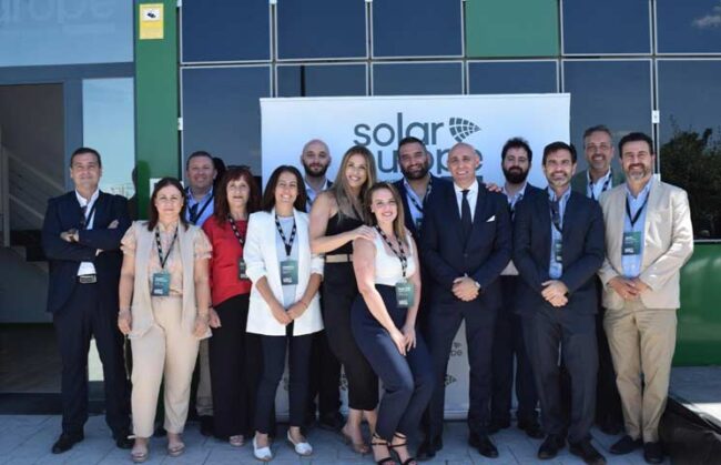 Primer edificio fotovoltaico de Andalucía