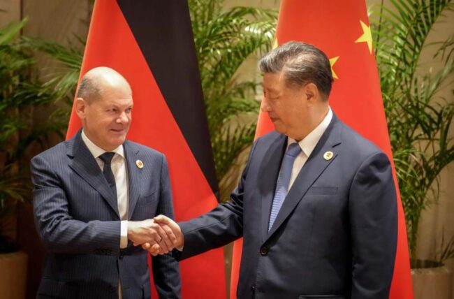 Scholz con Xi Jinping