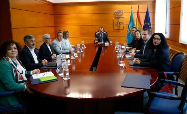 El Gobierno de Asturias lanza la historia social única Candás 365 El Gobierno de Asturias lanza la historia social única