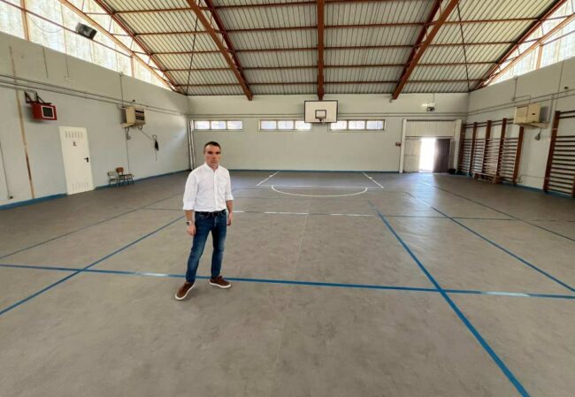 Corvera moderniza la pista polideportiva de Los Campos
