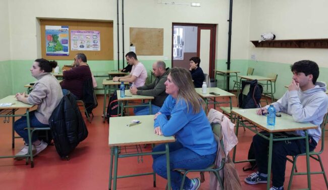 Récord de 247 inscritos en las pruebas de asturiano