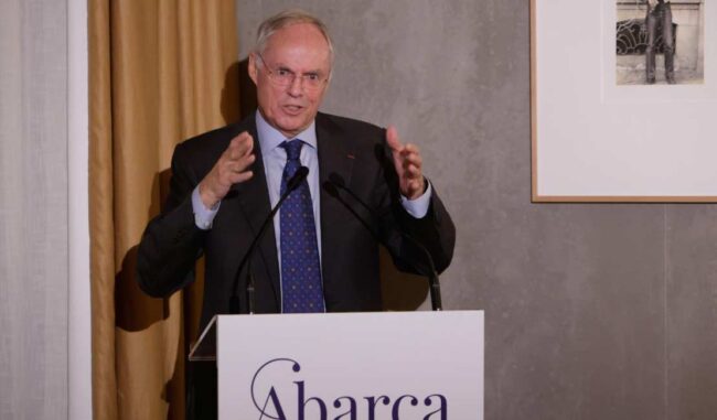 Hans Clevers recibe el Abarca Prize  Candás 365 Hans Clevers recibe el Abarca Prize