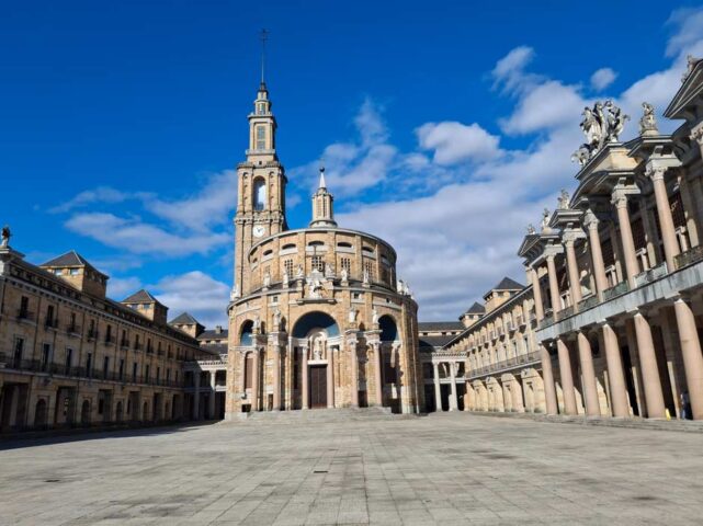 Laboral Ciudad de la Cultura  Candás 365 Laboral Ciudad de la Cultura