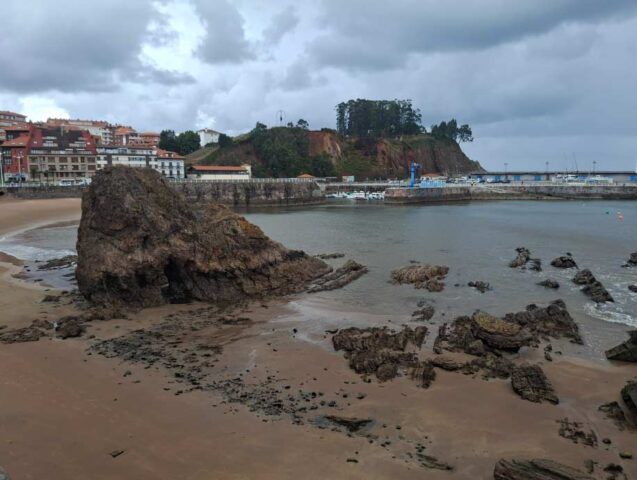 Peña Furada Candás  Candás 365 Peña Furada Candás