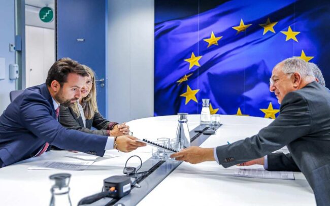 Queipo defiende en Bruselas al sector pesquero asturiano Candás 365 Queipo defiende en Bruselas al sector pesquero asturiano
