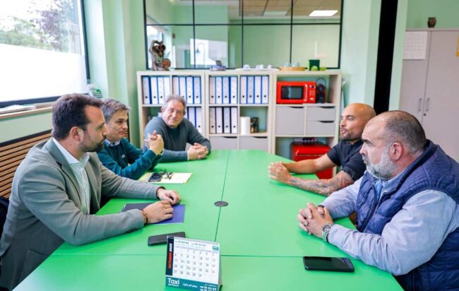 El PP reclama al Principado el reglamento del taxi