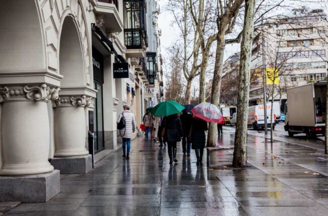 España comienza noviembre 2025 con lluvia Candás 365 España comienza noviembre 2025 con lluvia
