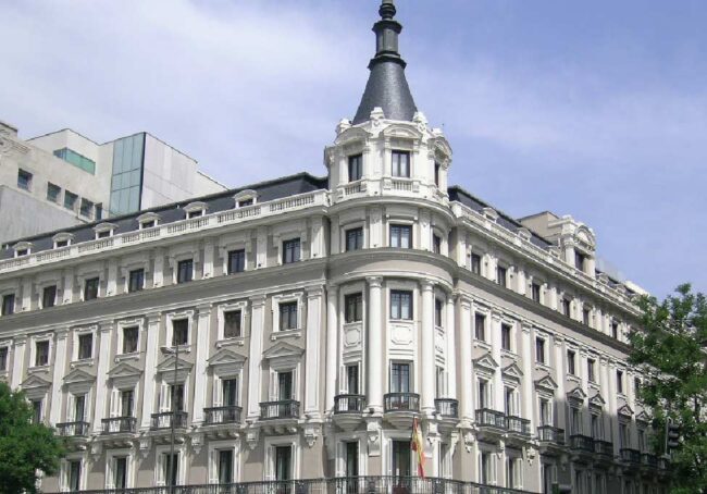 La CNMC multa a Enet Energy