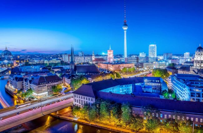 Merz destaca sus cambios en política migratoria Candás 365 Merz destaca sus cambios en política migratoria