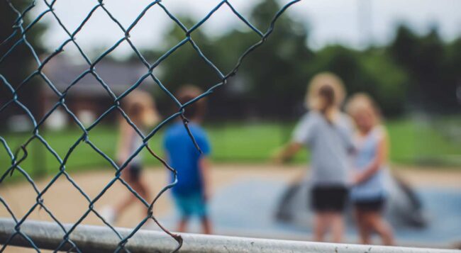 Corvera activa un protocolo para proteger a la infancia