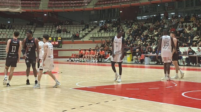 El Círculo Gijón suma en casa ante Biele ISB