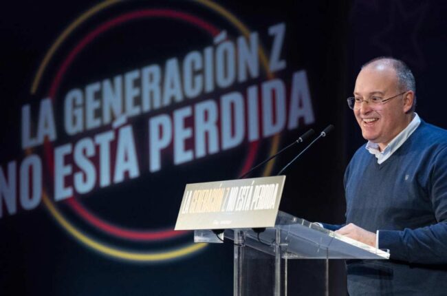 Tellado carga contra Sánchez y apela a los jóvenes