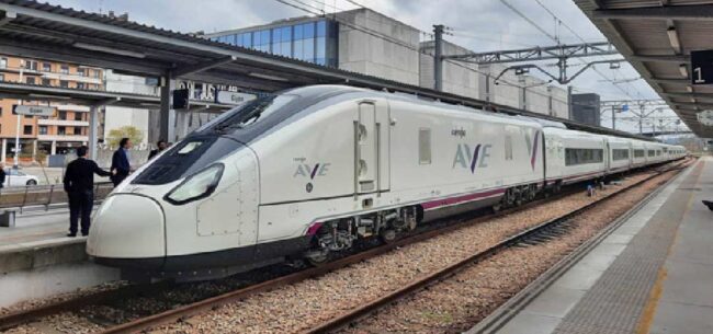 Asturias pide más trenes a Madrid por las obras
