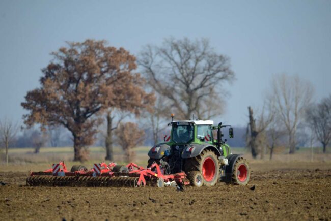Los agricultores alemanes temen una crisis por el aumento del coste del combustible.