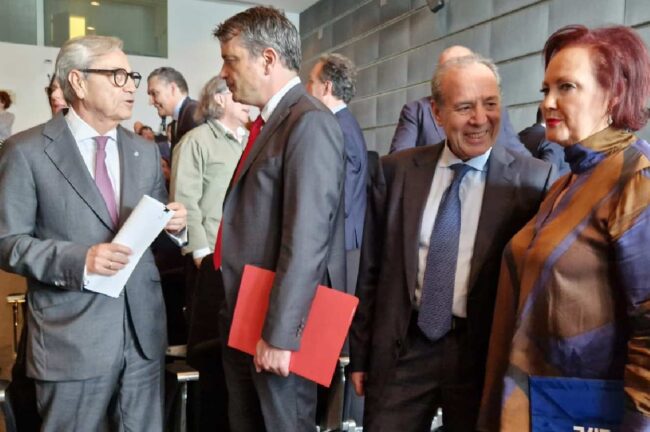 Asturias reivindica su ecosistema industrial del metal