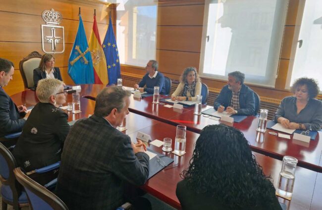 El Principado aumentará el número de docentes