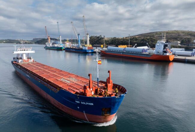 El Puerto de Avilés afronta una nueva tramitación ambiental