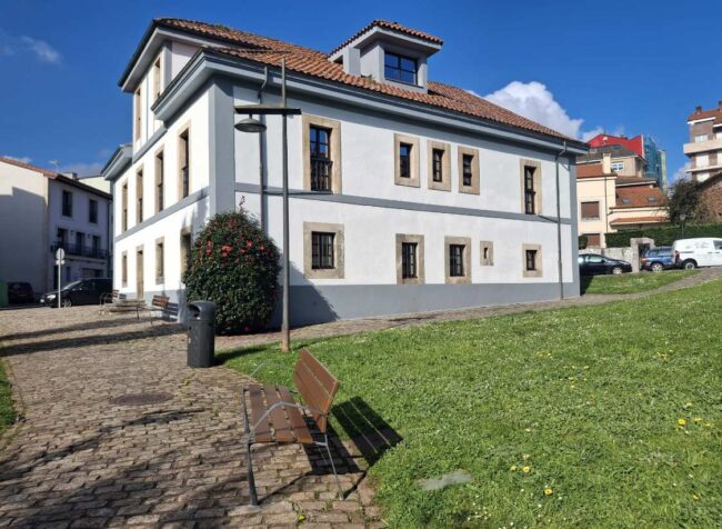 La nueva vida del parque del Museo Antón de Candás