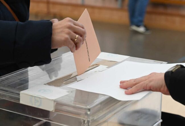 75 euros por ir a las mesas electorales