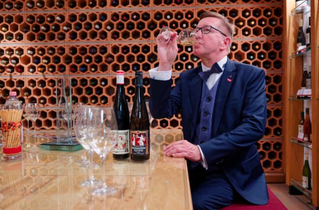 BASF celebra los 125 años de su bodega de vinos Candás 365 BASF celebra los 125 años de su bodega de vinos