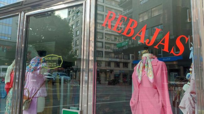 El sector servicios crece un 34 en Asturias en abril 2026 Candás 365 El sector servicios crece un 3,4% en Asturias en abril 2026
