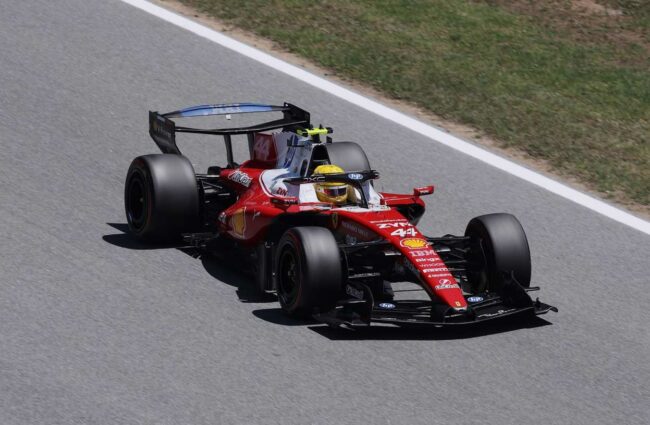 Hamilton logra en Barcelona su primera victoria con Ferrari Candás 365 Hamilton logra en Barcelona su primera victoria con Ferrari