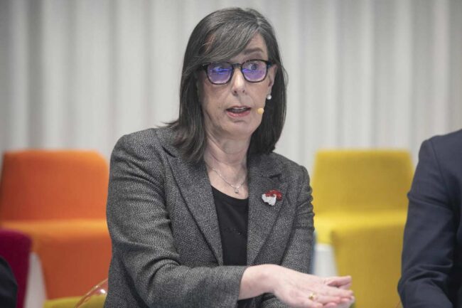 La DGT autoriza el acceso de mercancías peligrosas por Aboño