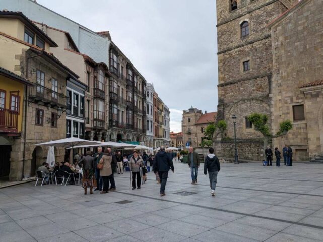 La Noche Blanca repartirá 1.200 aperitivos en Avilés