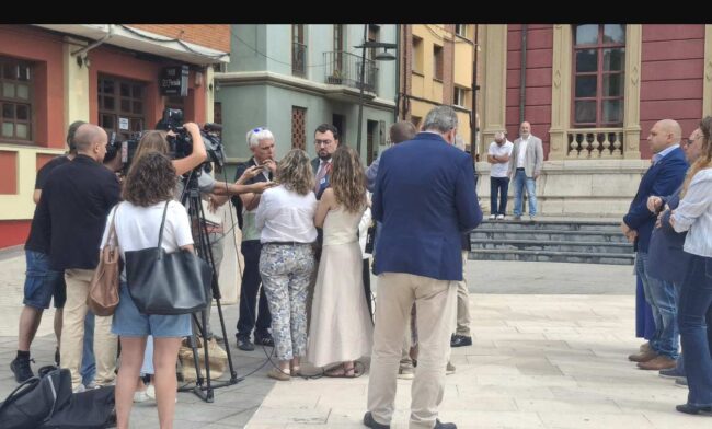 Presentación de Nueva Perlora en Candás Candás 365 Presentación de Nueva Perlora en Candás