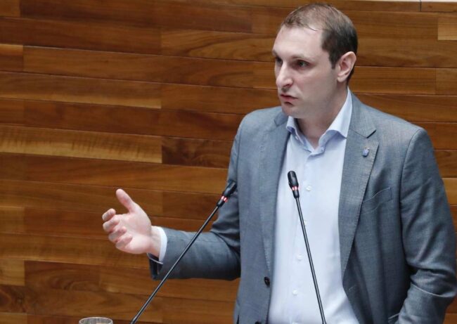 Pumares pide aclarar los 6 millones a Duro Felguera Candás 365 Pumares pide aclarar los 6 millones a Duro Felguera