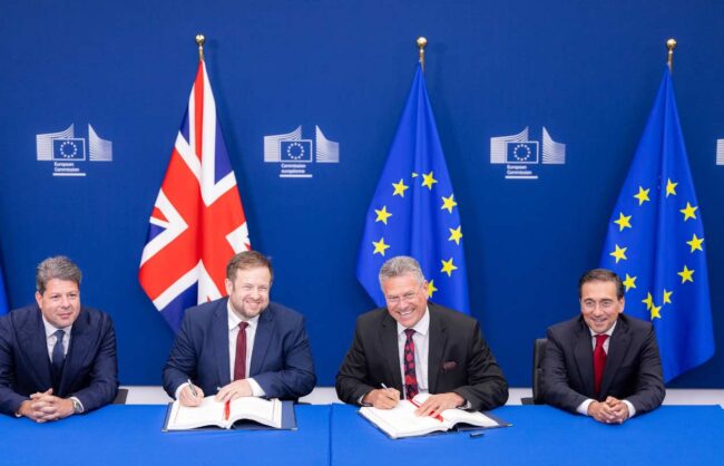 Reino Unido y la UE firman el acuerdo sobre Gibraltar Candás 365 Reino Unido y la UE firman el acuerdo sobre Gibraltar