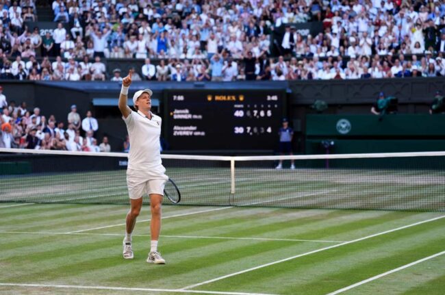 Sinner derrota a Zverev y mantiene su corona en Wimbledon