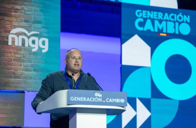 Tellado agradece el trabajo de la UME y los bomberos