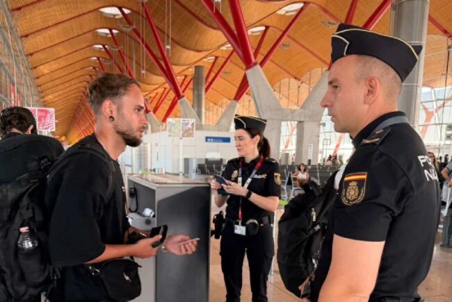 España controlará a los viajeros procedentes de Italia