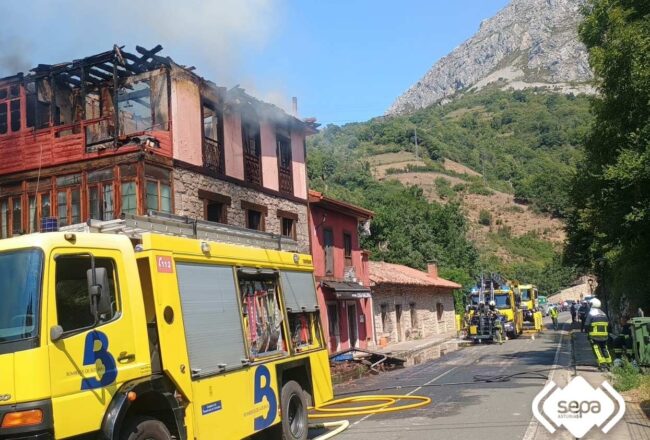 Incendio en una vivienda de Teverga
