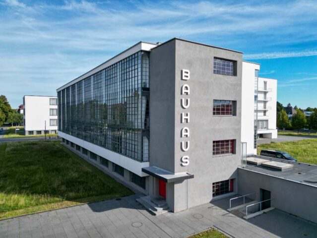 AfD carga contra la Bauhaus en Alemania Candás 365 AfD carga contra la Bauhaus en Alemania