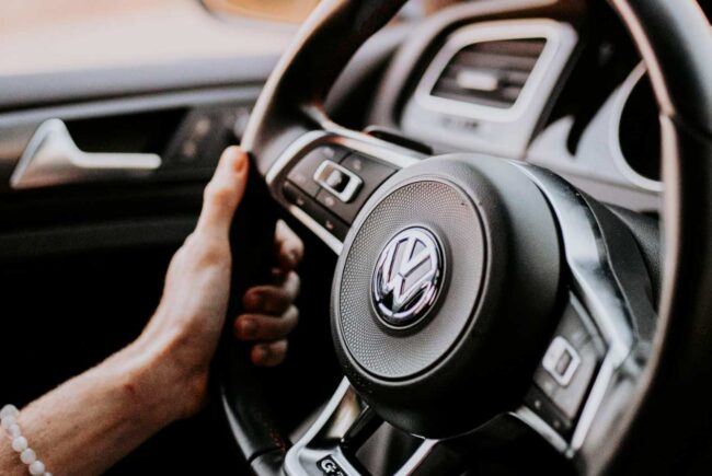 IG Metall ve un error los posibles recortes en Volkswagen